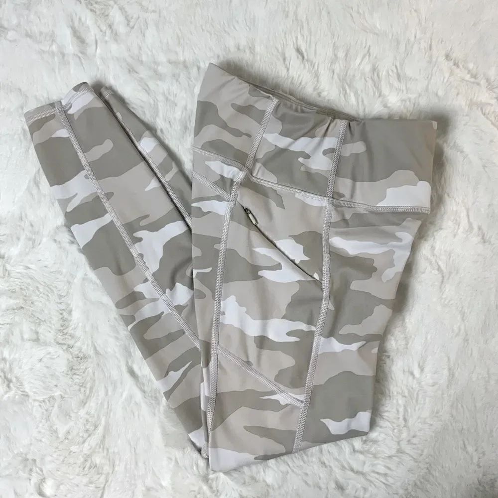 Athleta crop leggings 